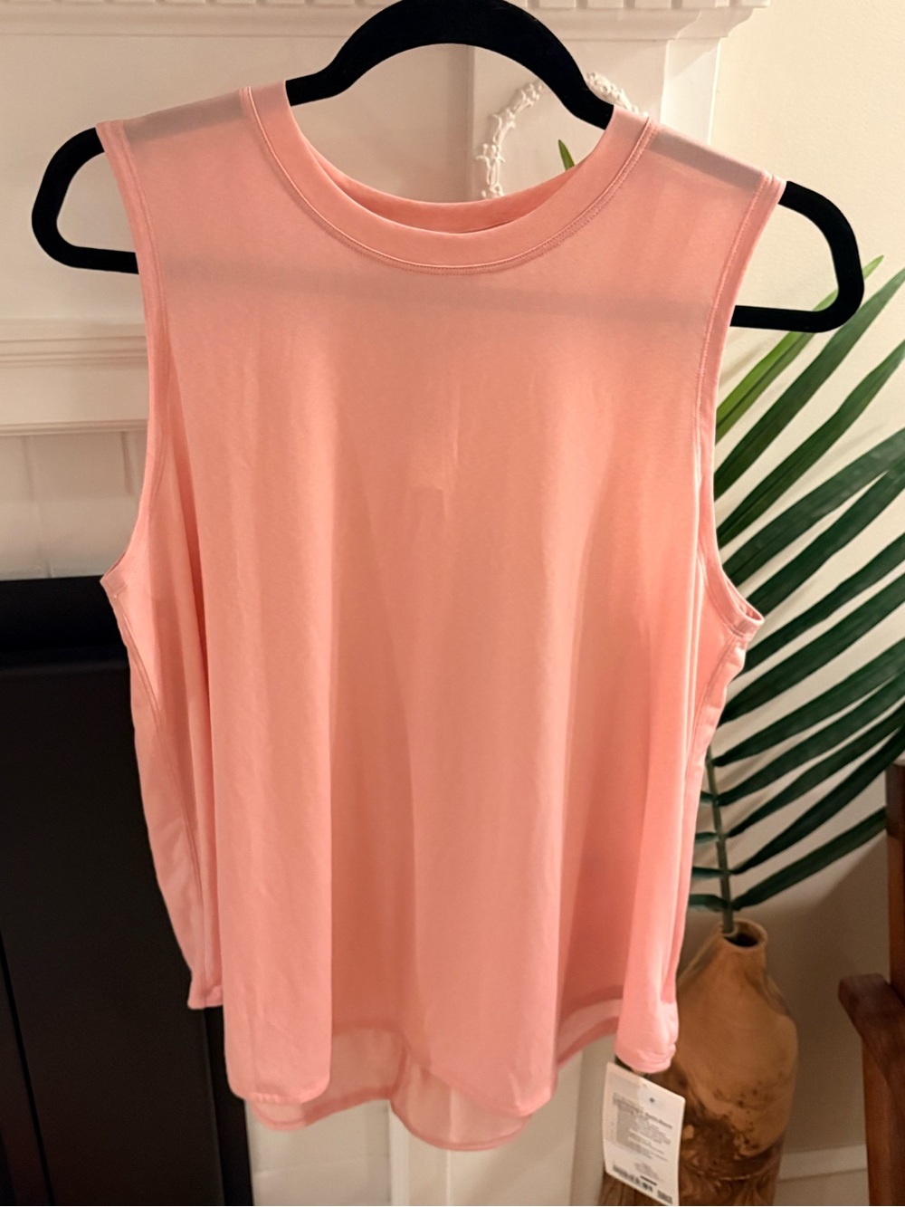 lululemon athletica Soft Pink Sleeveless Split-Back Training Tank NWT